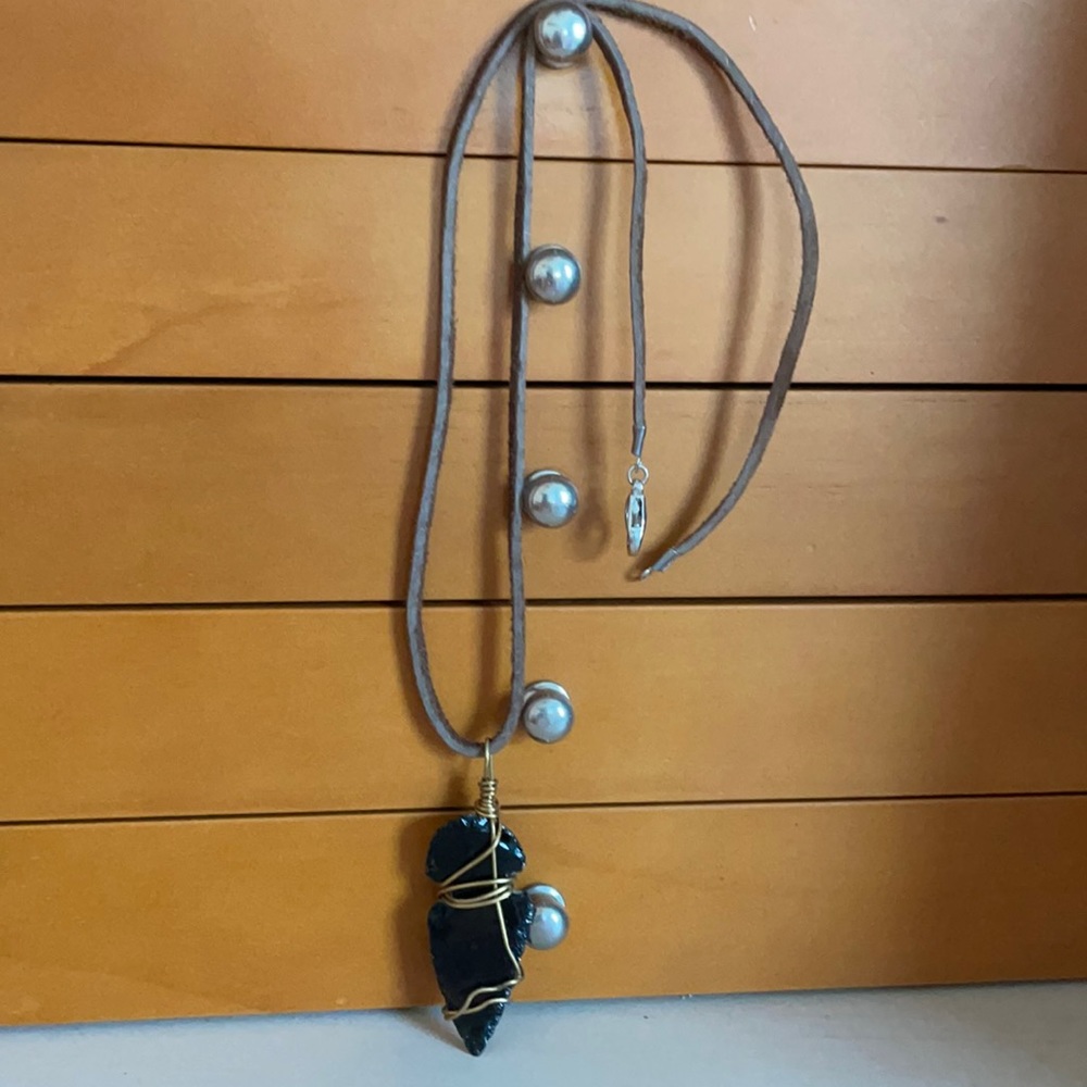 Wire wrapped arrowhead necklace
